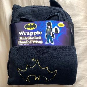 DC Comics Batman Kids Wrappie Masked Hooded Wrap